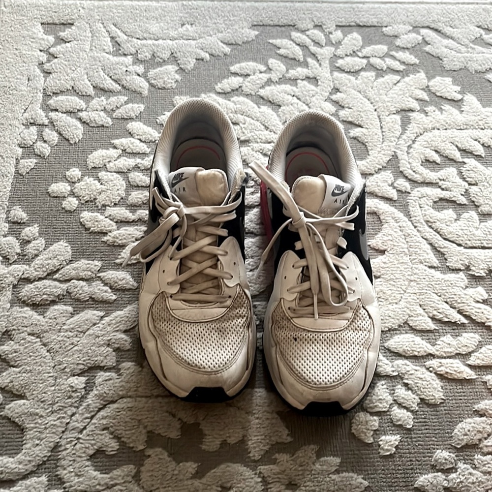 Nike air max size 8